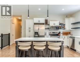 9 Cargo Road, photo 9