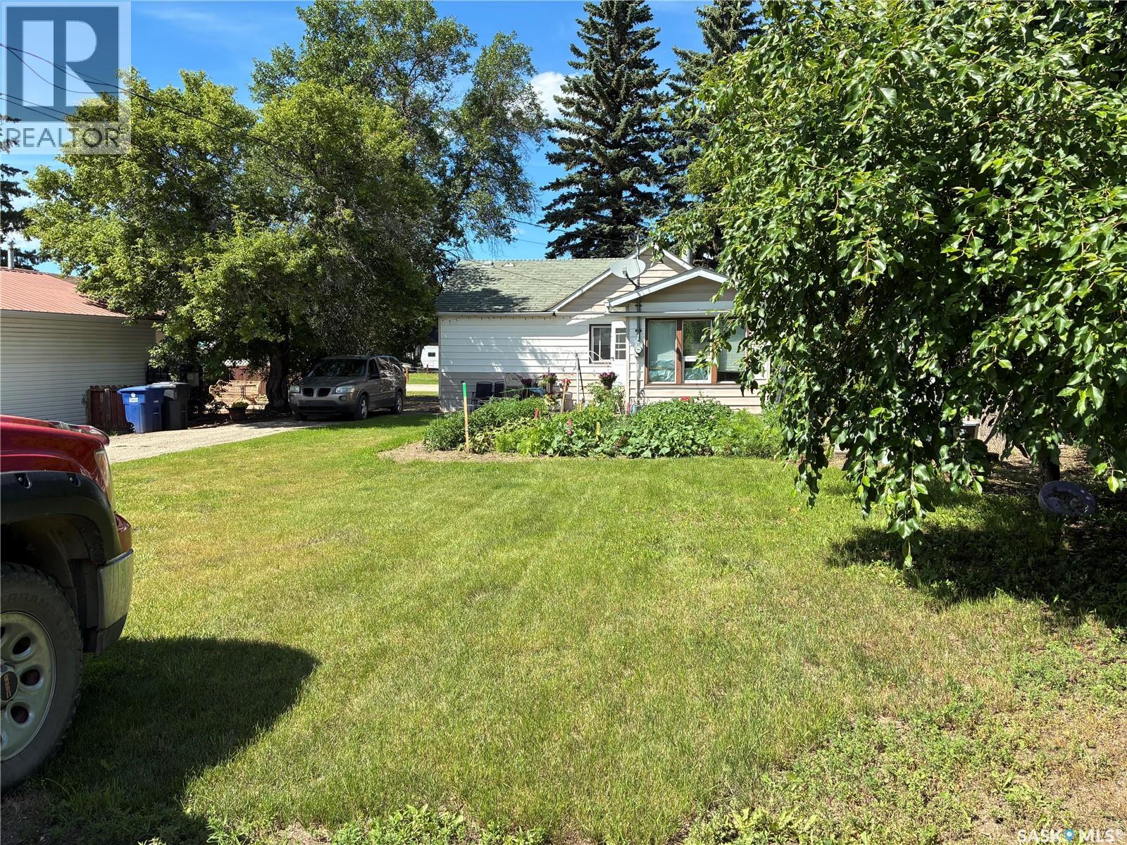 712 M AVENUE - 41