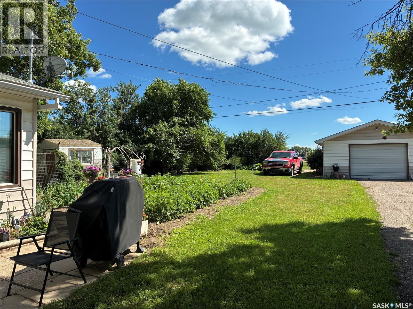 712 M AVENUE - 42