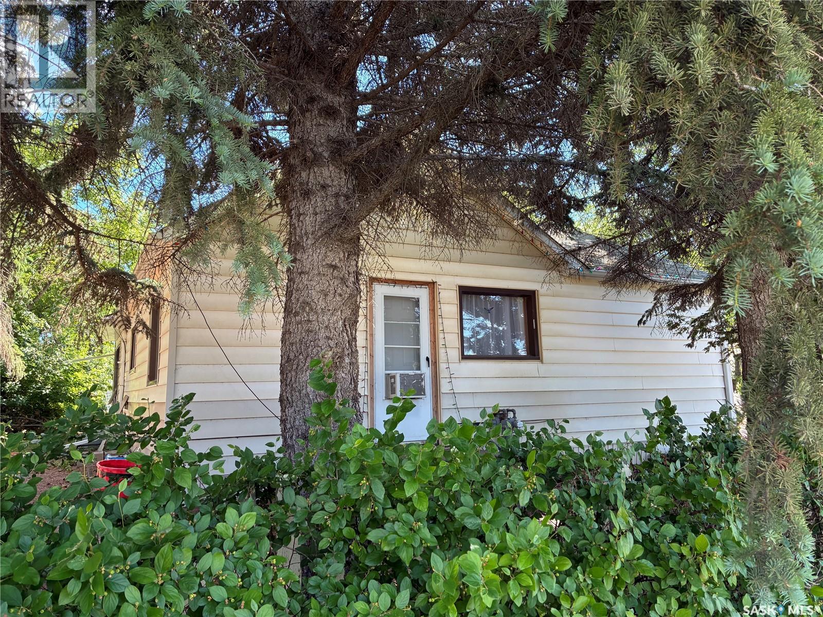 712 M AVENUE - 49