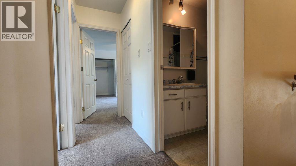 1010 GILKER Street - 19