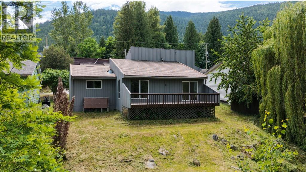 1010 GILKER Street - 36
