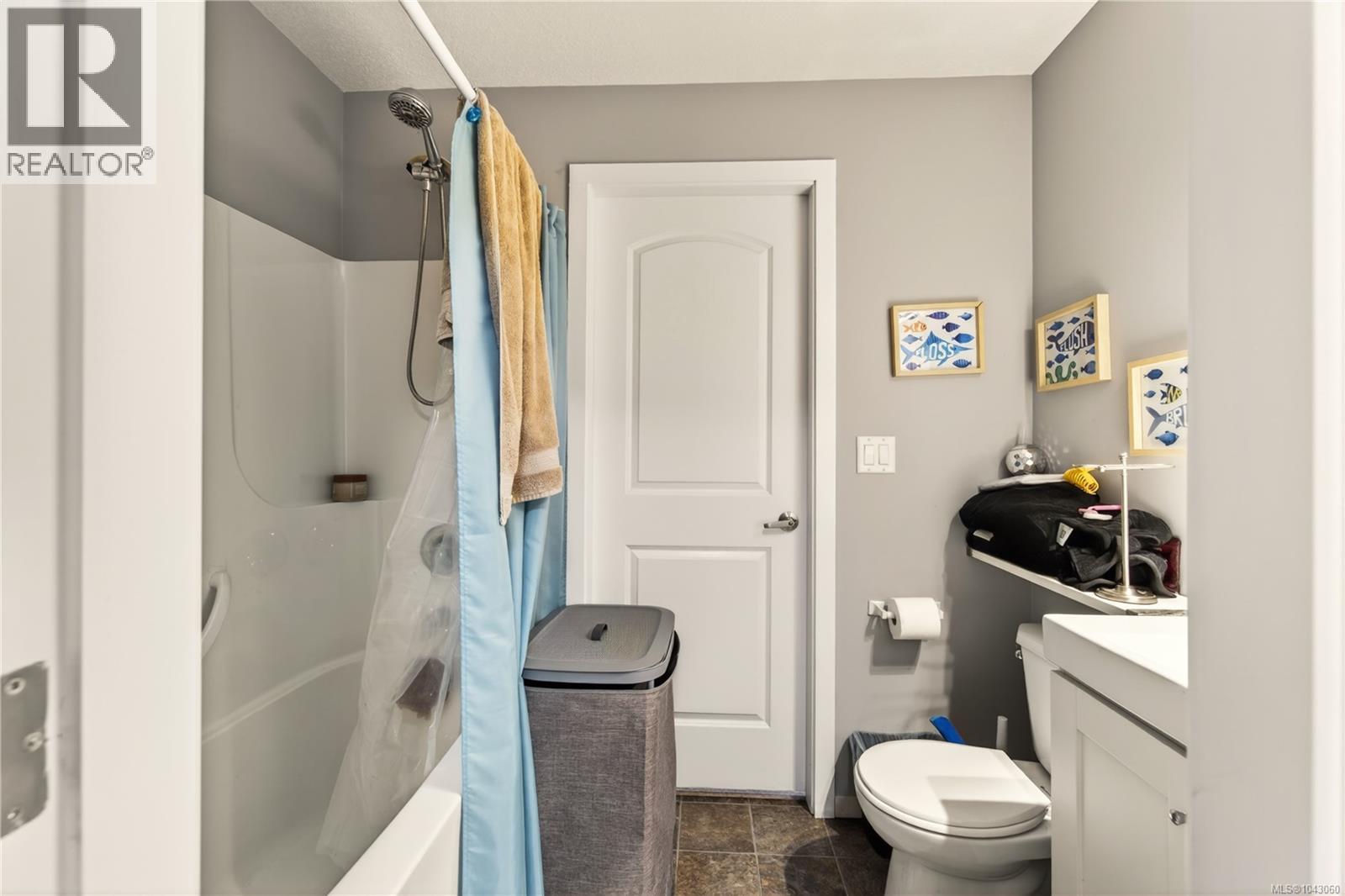 1950 Estevan Rd - 56