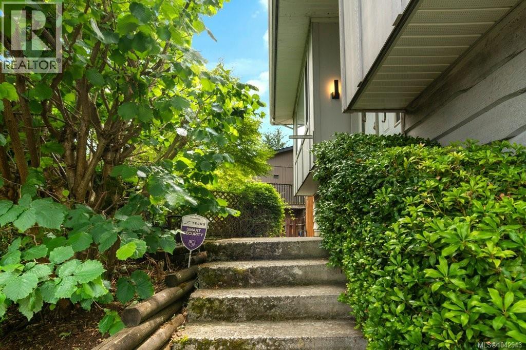 785 Parkview Dr, Nanaimo