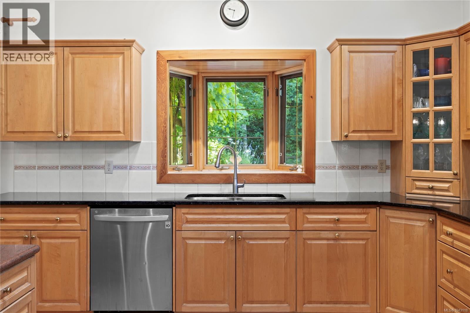 2497 Enefer Rd, Nanaimo