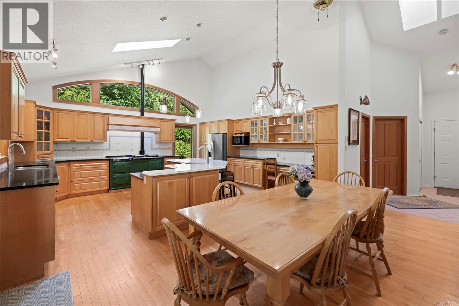 2497 Enefer Rd, Nanaimo