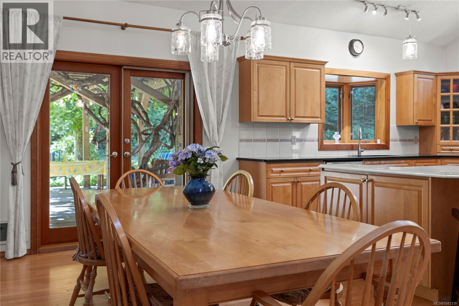 2497 Enefer Rd, Nanaimo
