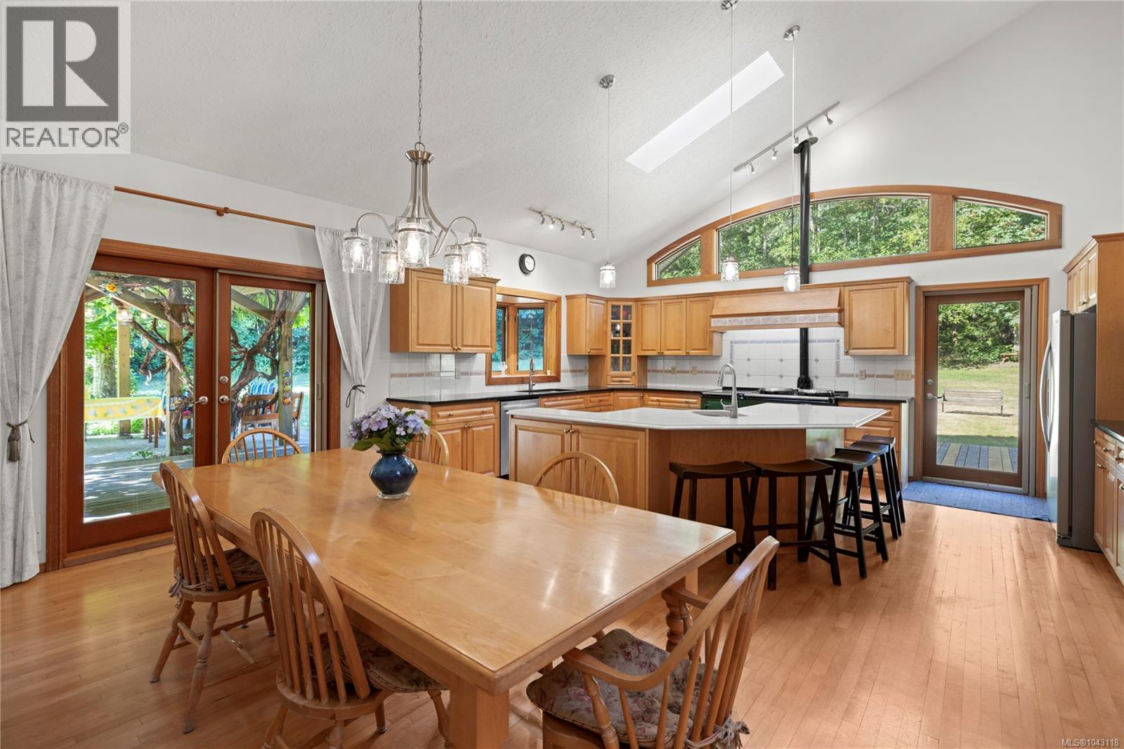 2497 Enefer Rd, Nanaimo