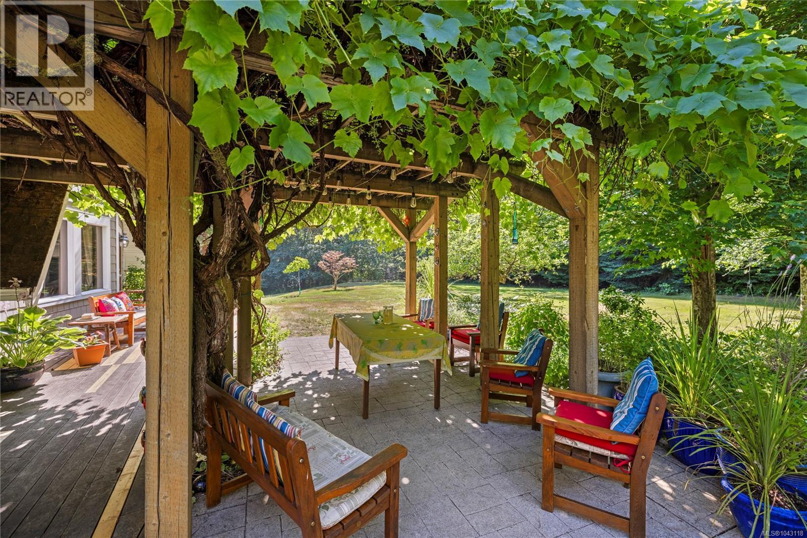 2497 Enefer Rd, Nanaimo