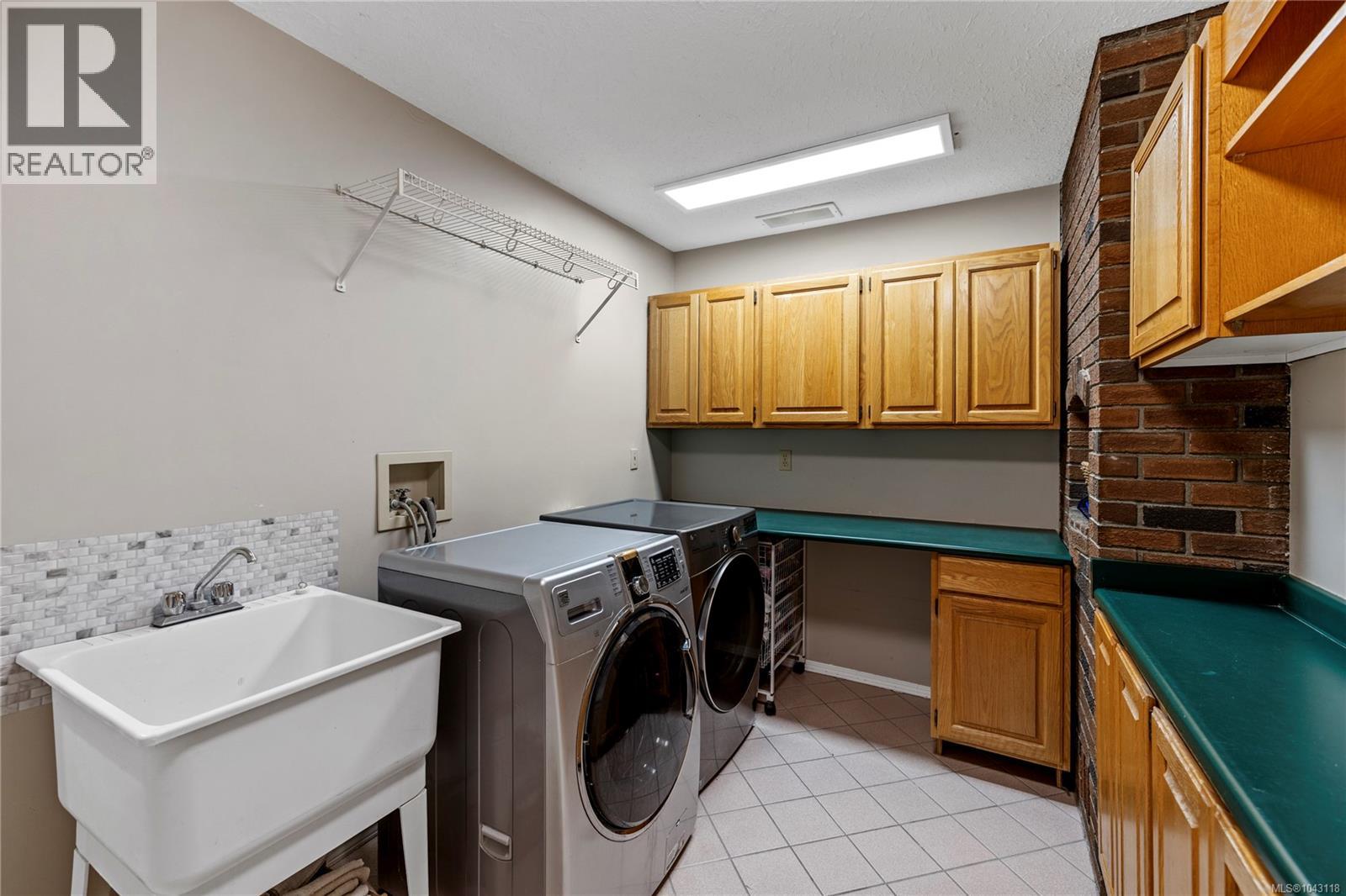 2497 Enefer Rd, Nanaimo