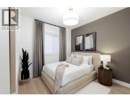 4pc Bathroom - 368 Drystone Way Nw, Calgary, AB T3R2L9 Photo 13