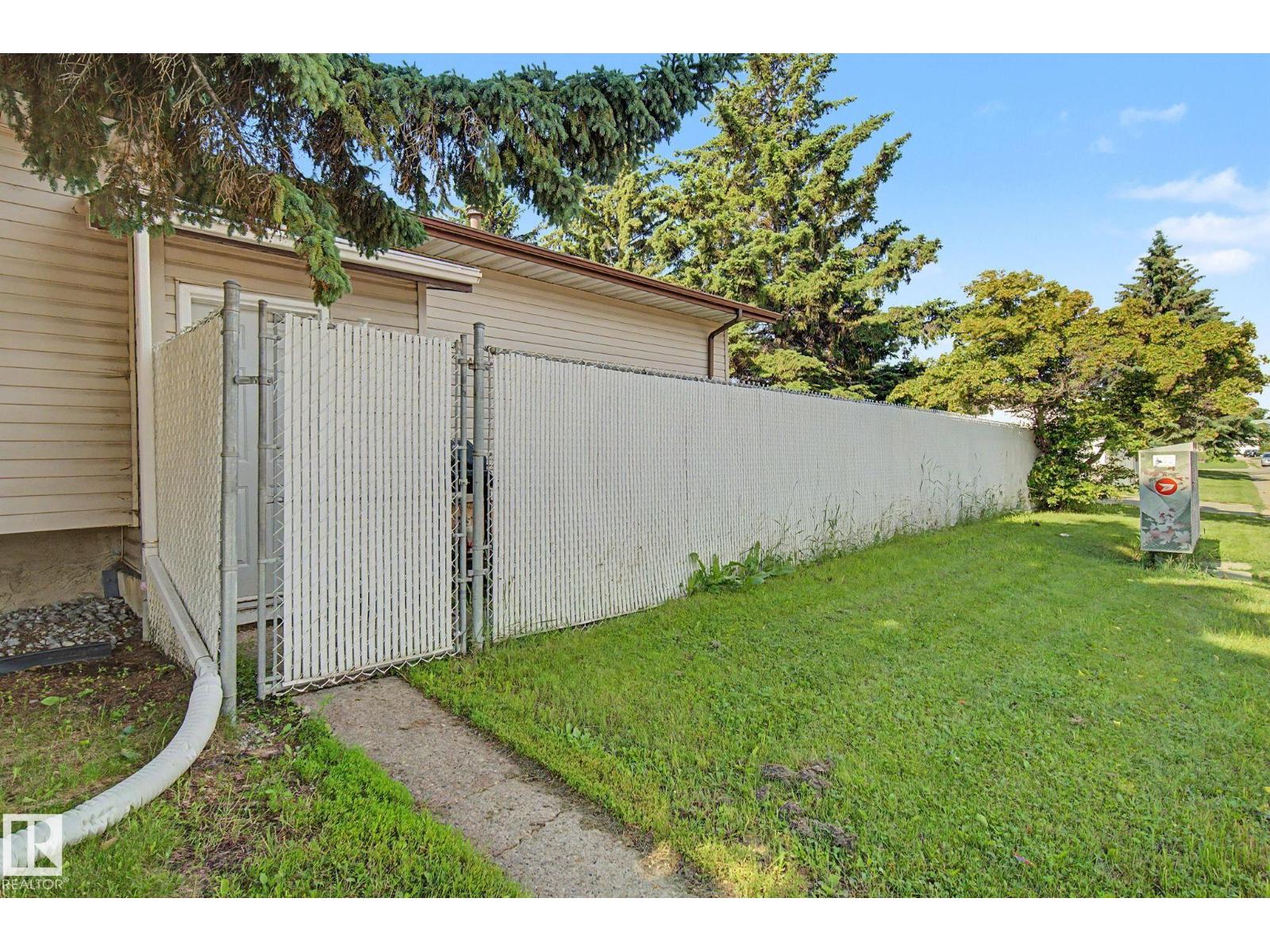 6237 13 AV NW - 43
