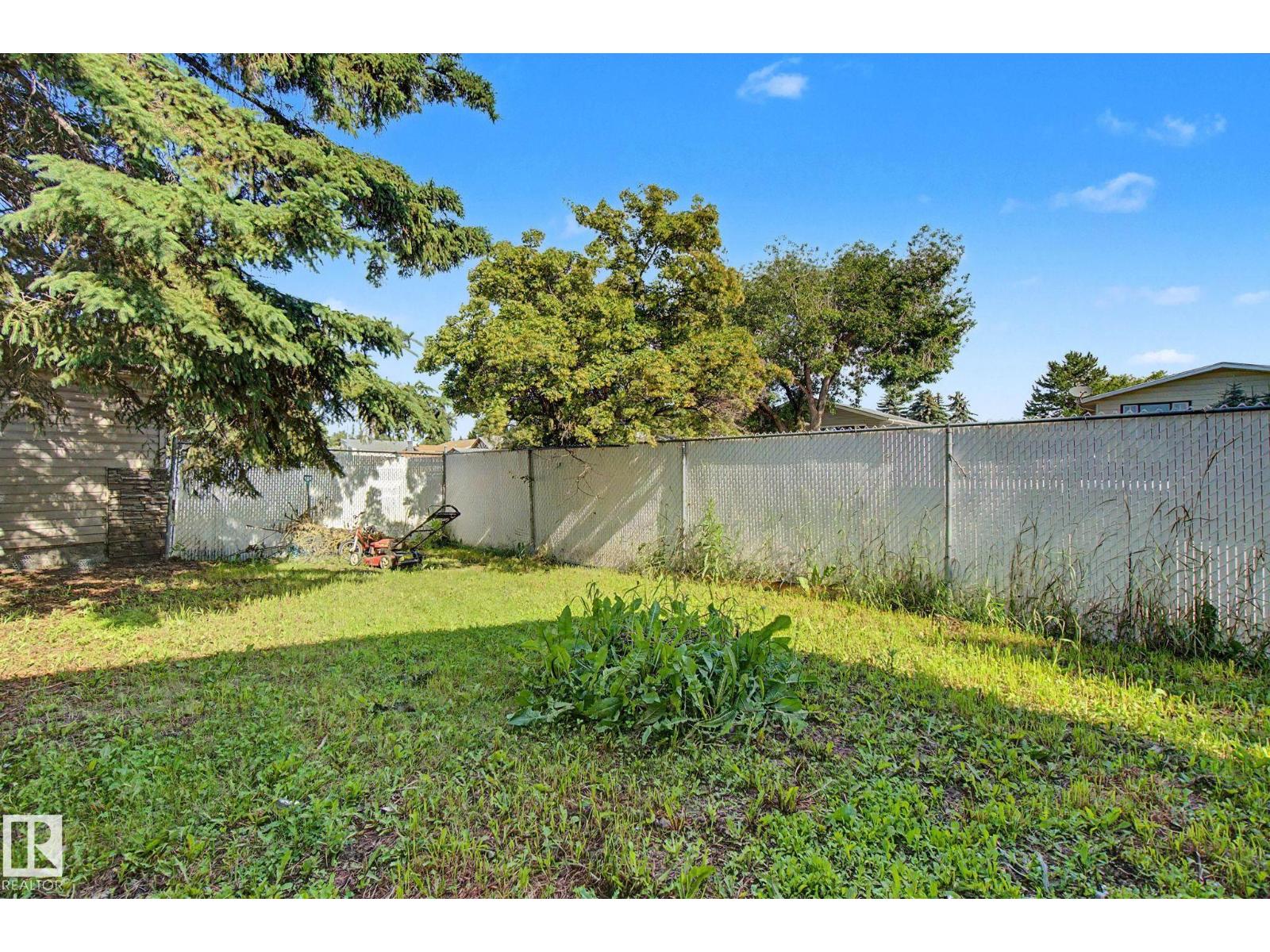 6237 13 AV NW - 46