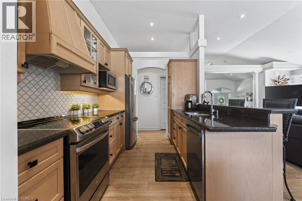 62 VARLEY Crescent - 25