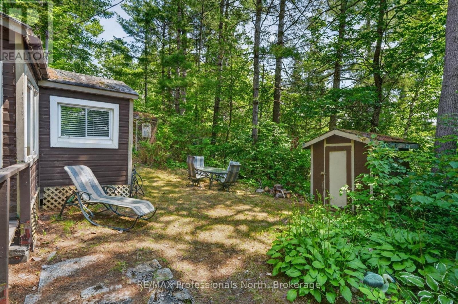 1032 GAZEBO LANE - 24