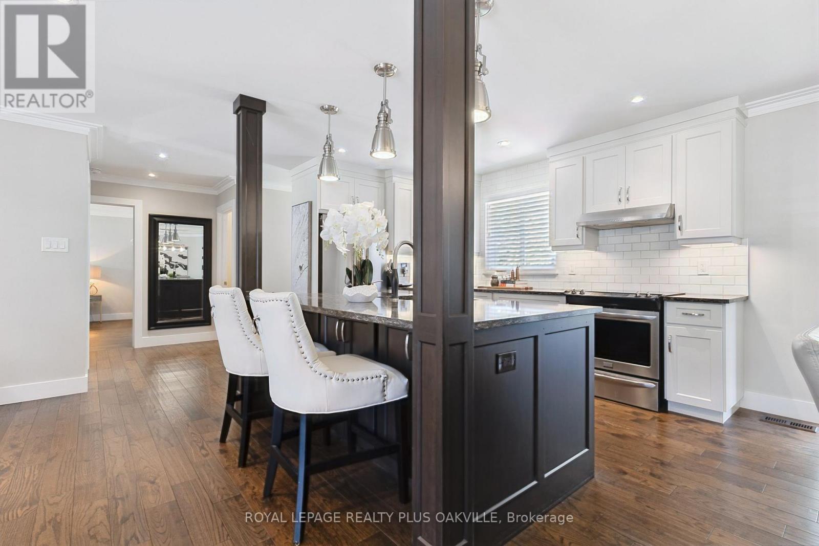 340 CLARENDON DRIVE - 10