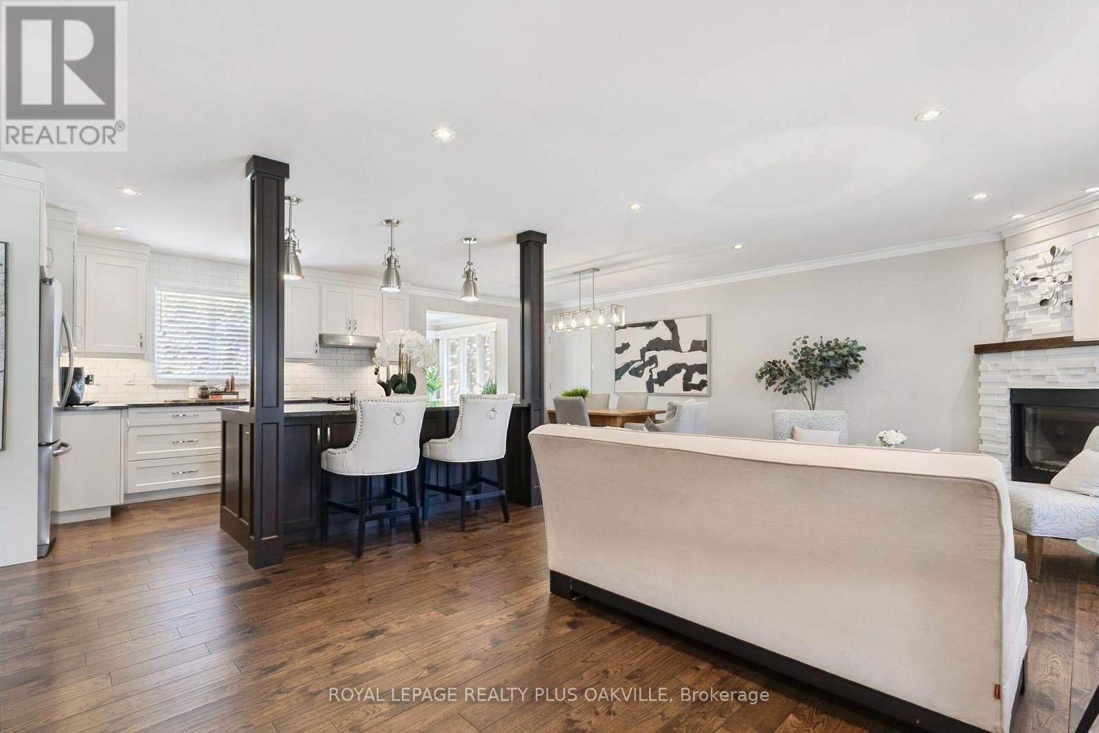 340 CLARENDON DRIVE - 6