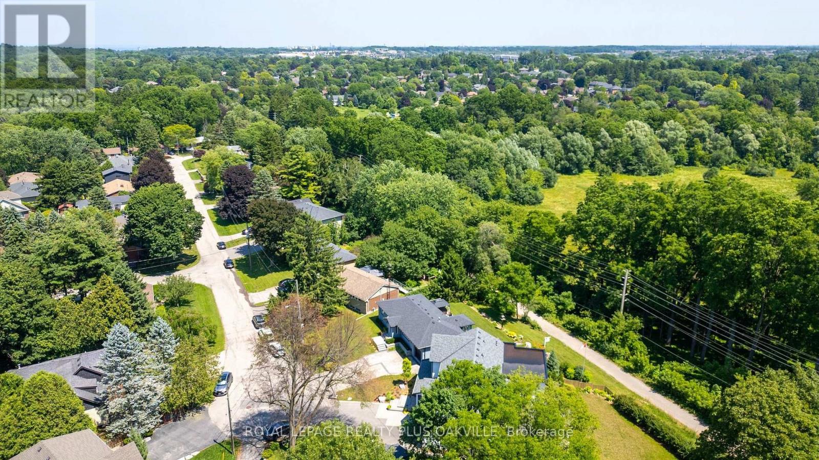 340 CLARENDON DRIVE - 40