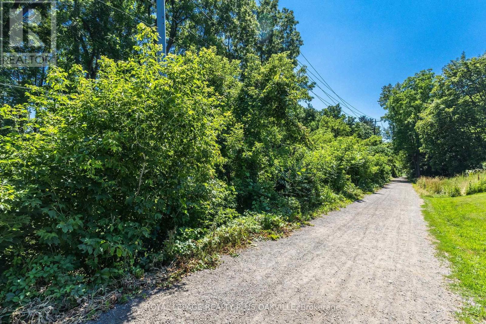 340 CLARENDON DRIVE - 38