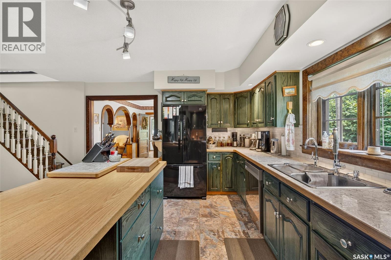 138 1st STREET S - Image 17