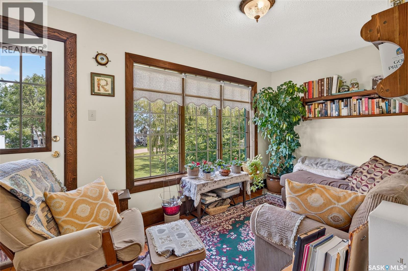 138 1st STREET S - Image 29