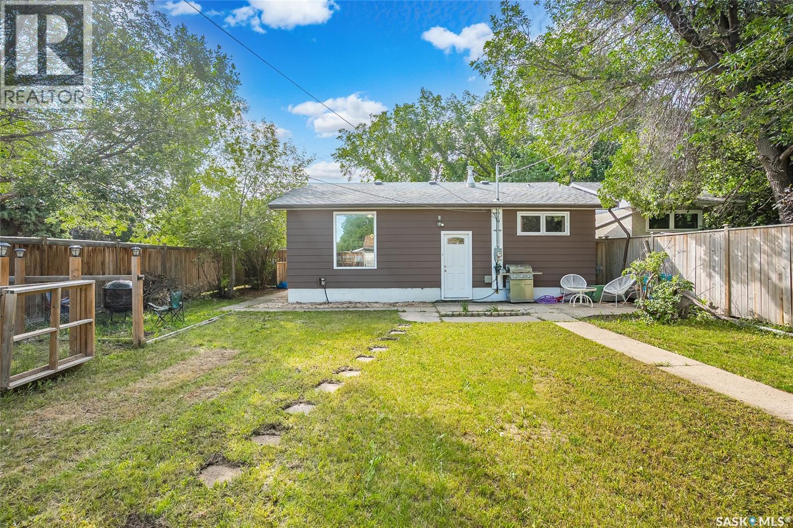 118 Evans STREET, Saskatoon — photo 2