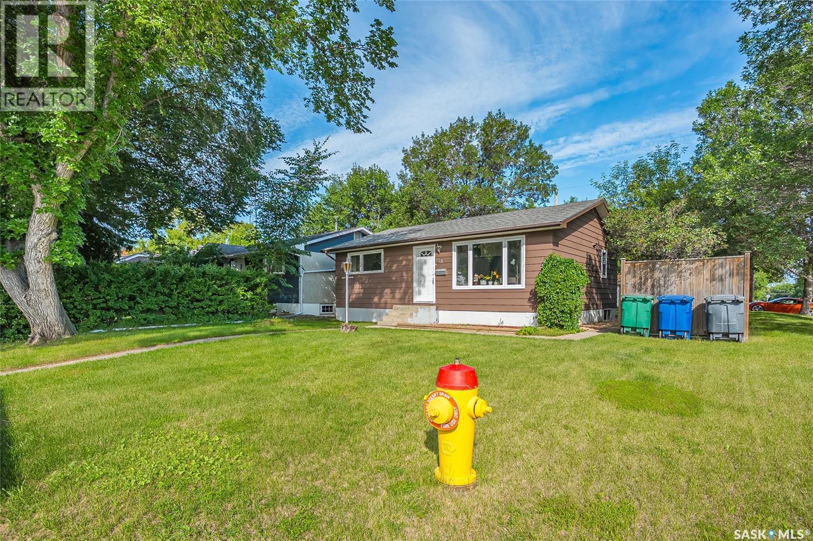 118 Evans STREET - 35