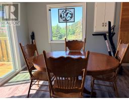 1364 Smith Sound Road thumbnail 16