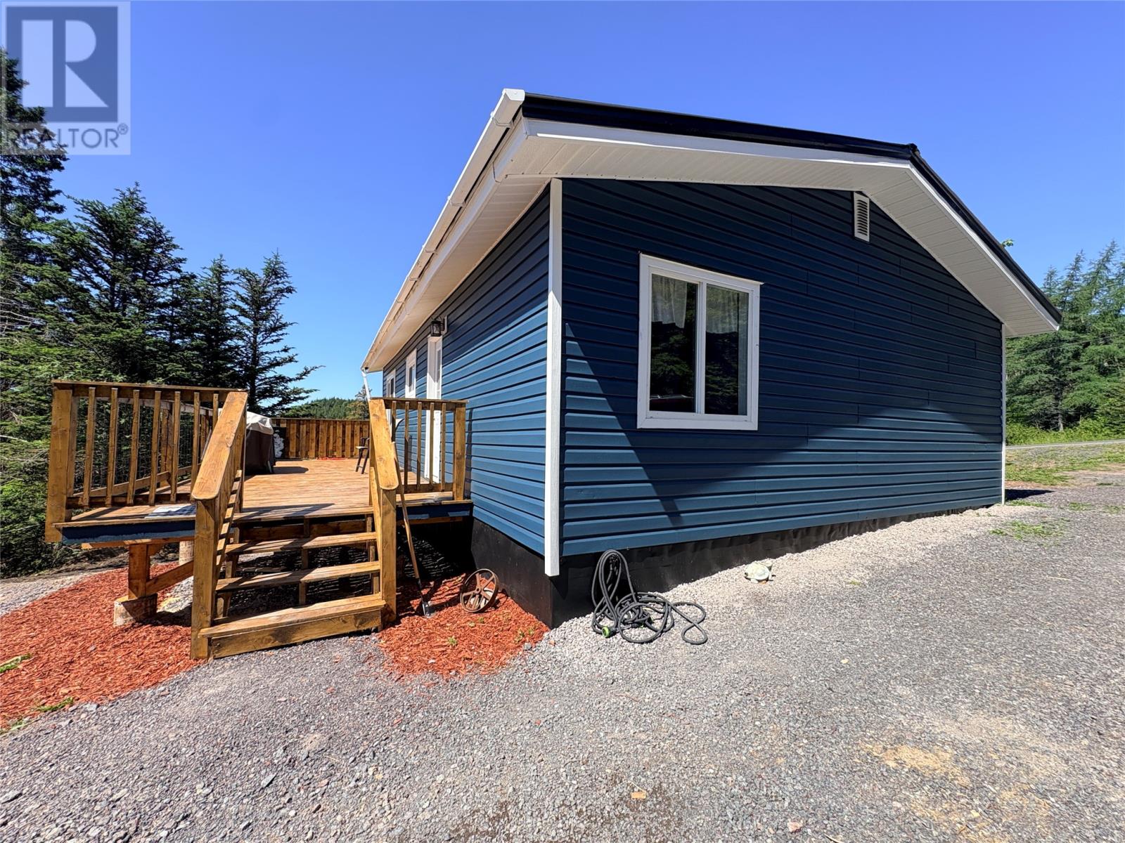1364 Smith Sound Road - 2