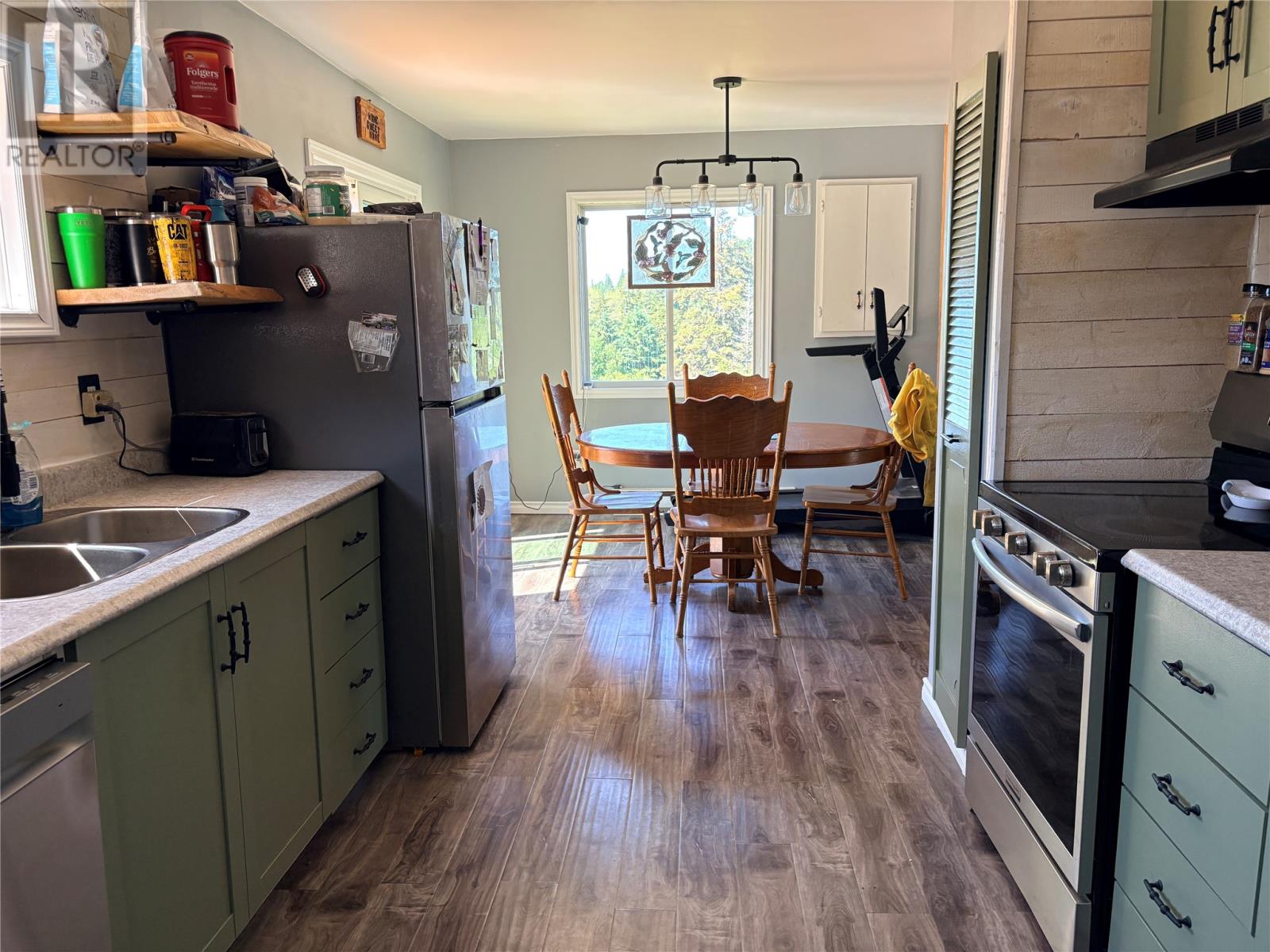 1364 Smith Sound Road - 13
