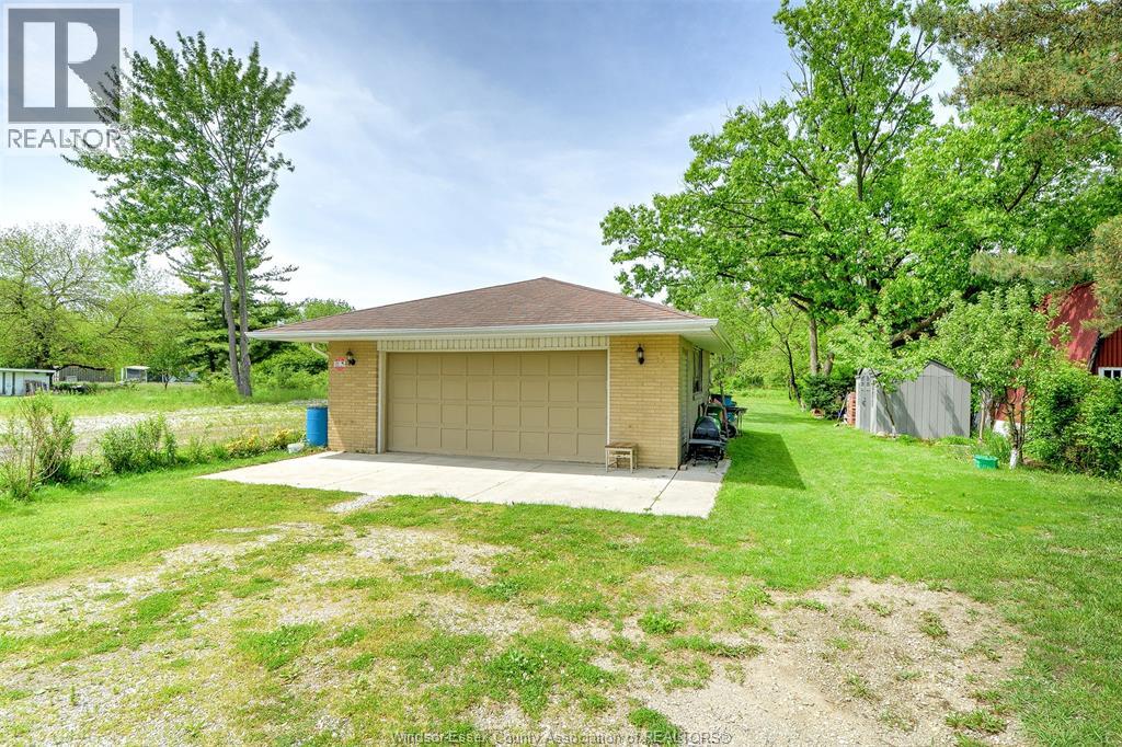 3567 HOWARD - 5