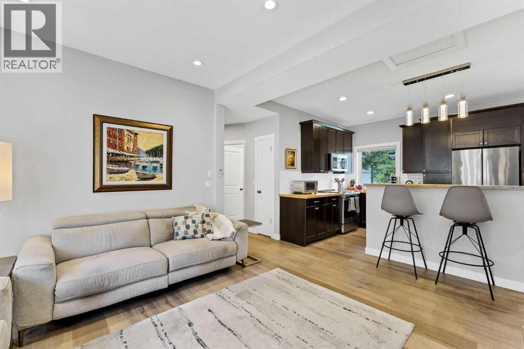 212 6 Street SE - 10