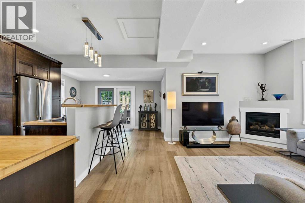 212 6 Street SE - 12