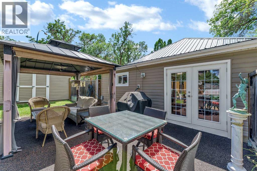 212 6 Street SE - 38