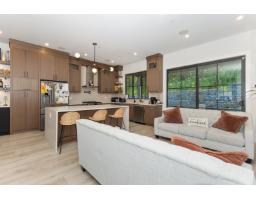 33970 Tooley Place, Mission, BC V2V0G5 Photo 16