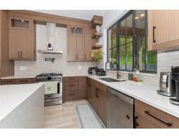 33970 Tooley Place, Mission, BC V2V0G5 Photo 10