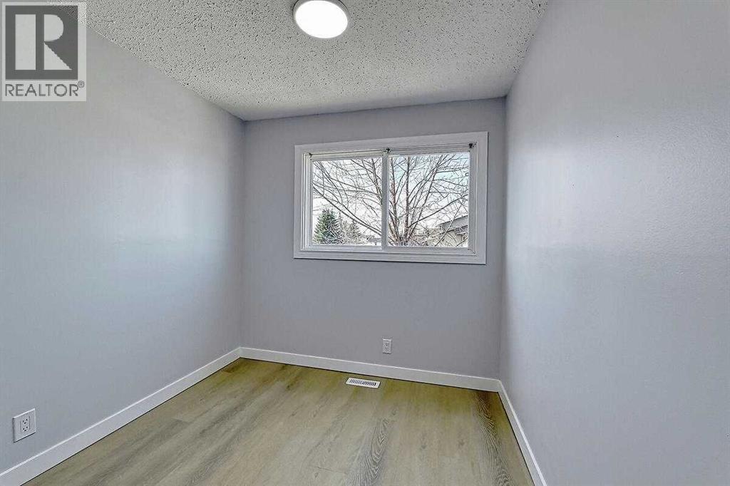71 Falton Drive NE - 18