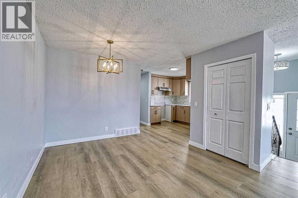 71 Falton Drive NE - 11