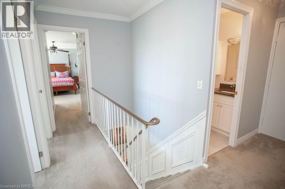 #328 36 HAYHURST Road - 18