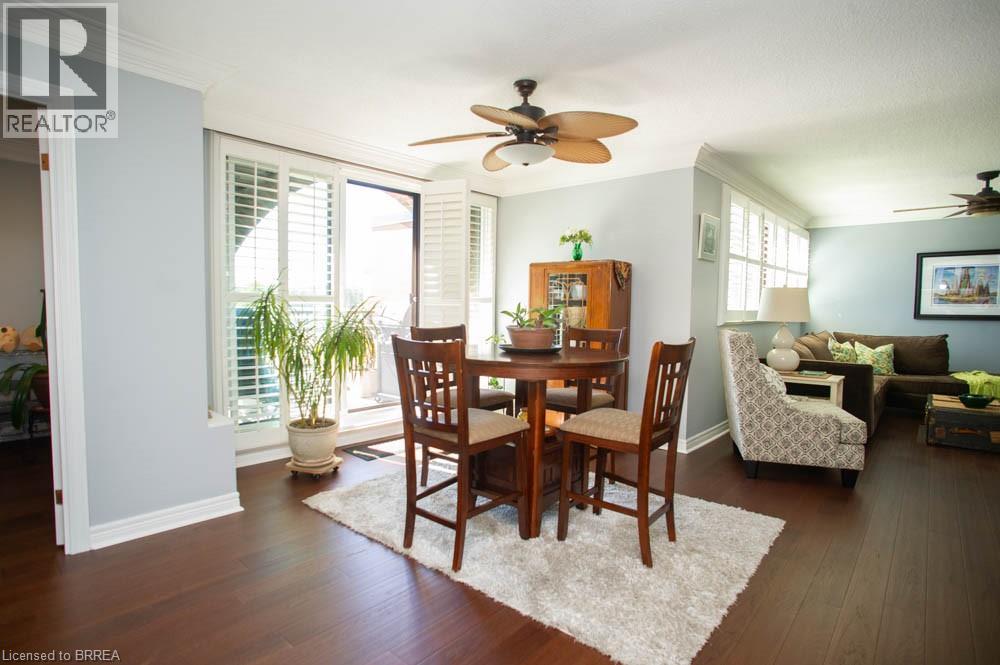 #328 36 HAYHURST Road - 8