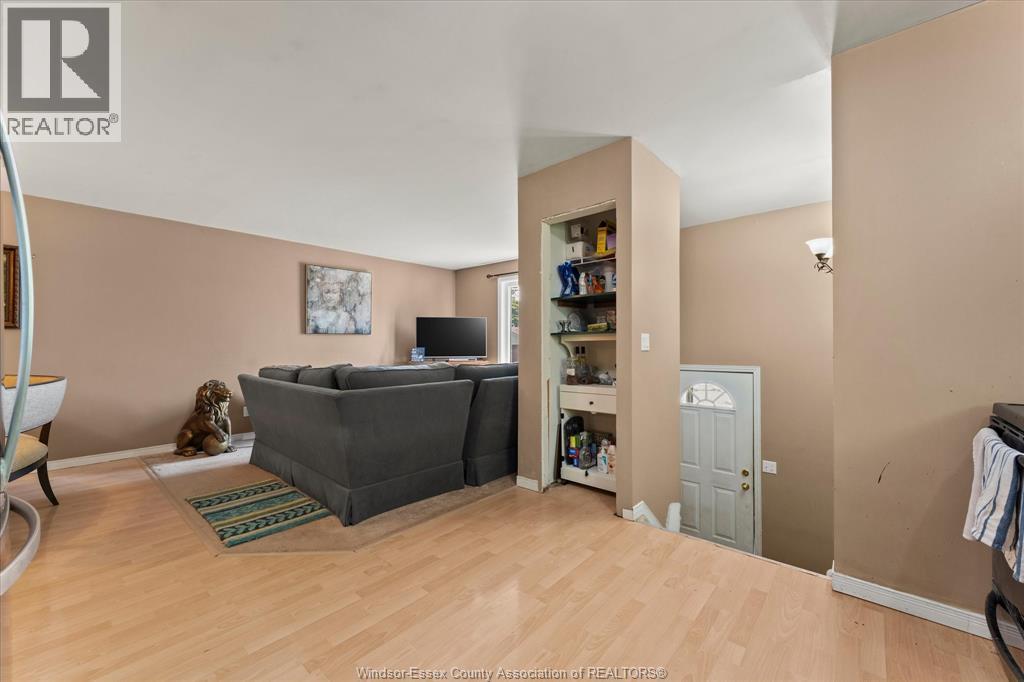 104 SECORD - 6