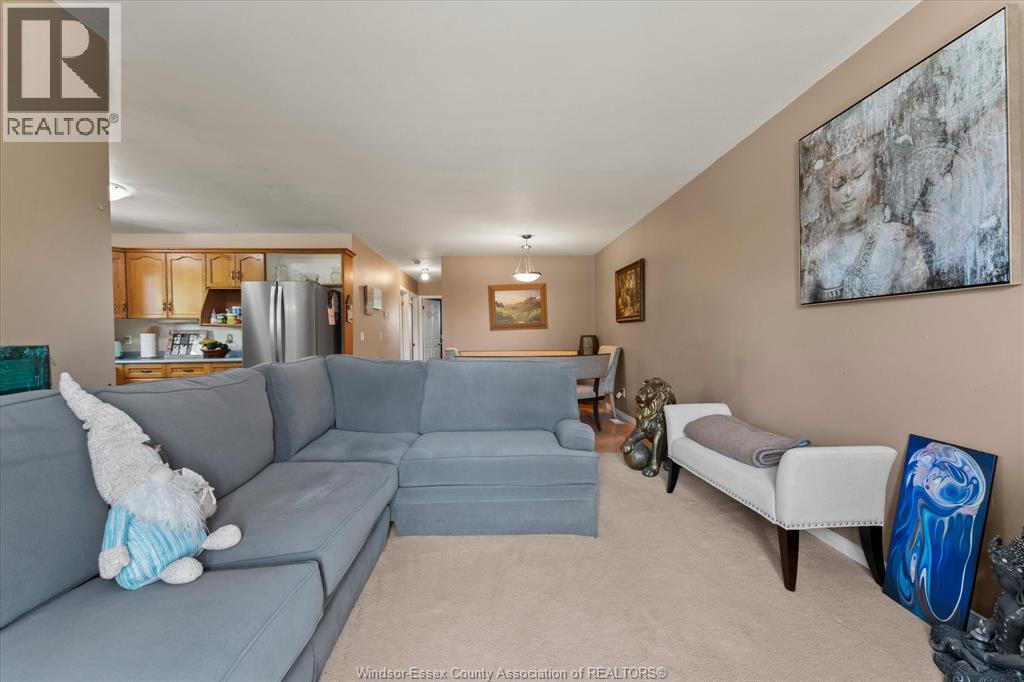 104 SECORD - 8