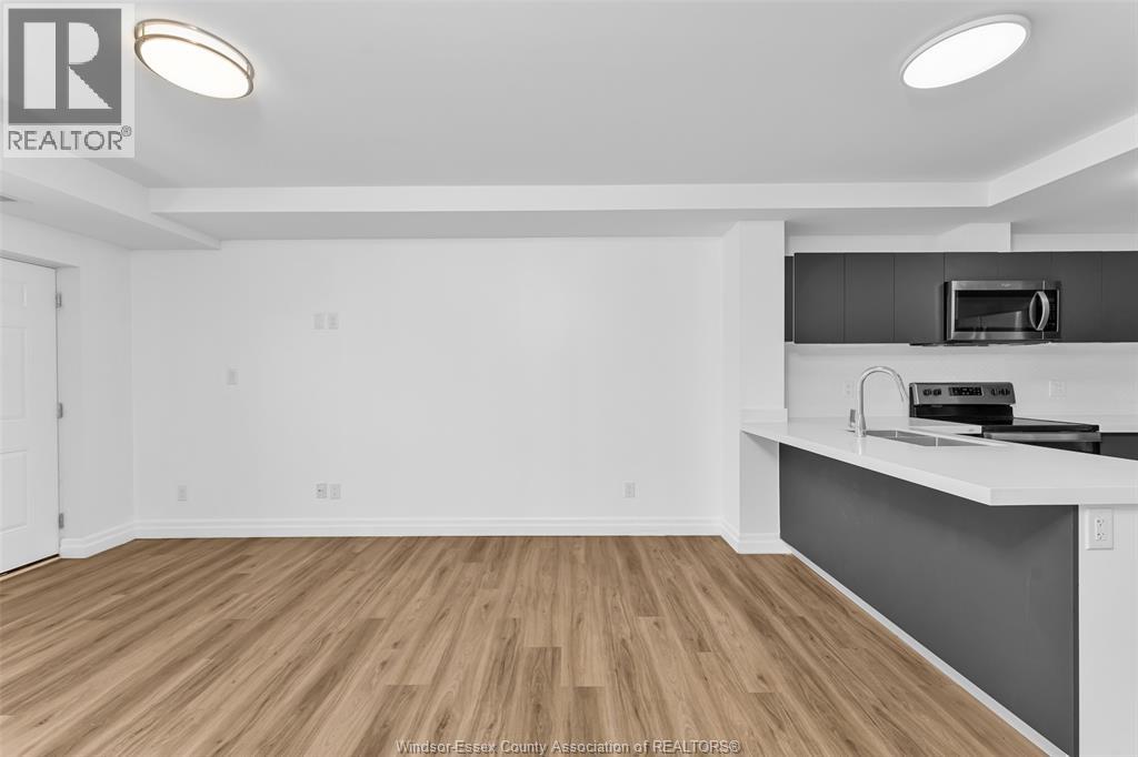 #108 3290 STELLA CRESCENT - 6