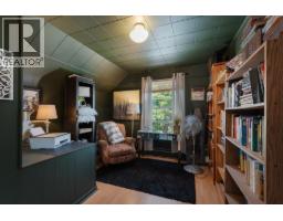 316 Durham Street, New Westminster, BC V3L1X3 Photo 12
