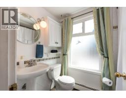 316 Durham Street, New Westminster, BC V3L1X3 Photo 13