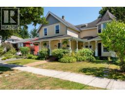 316 Durham Street, New Westminster, BC V3L1X3 Photo 38