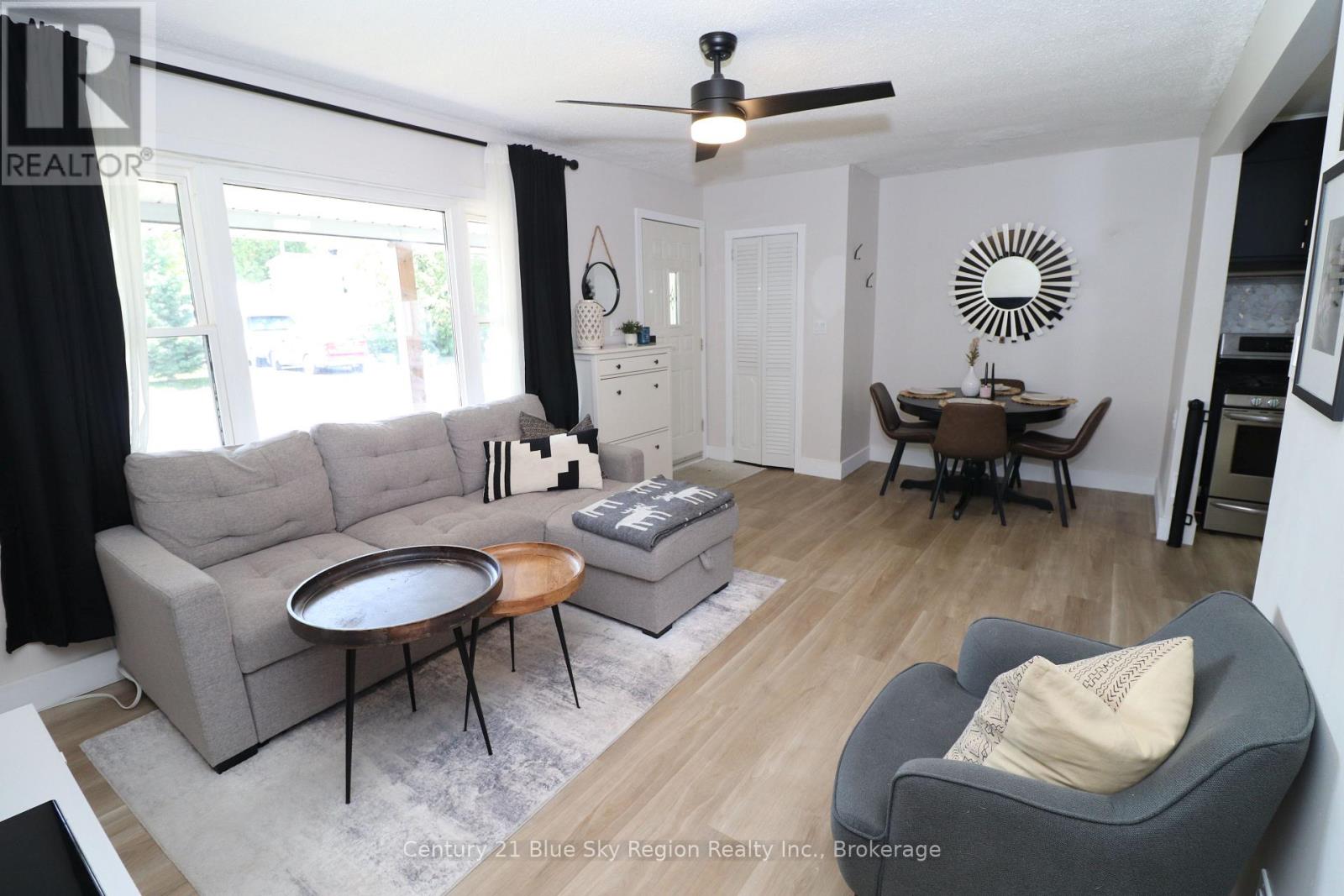 188 LEE AVENUE - 16
