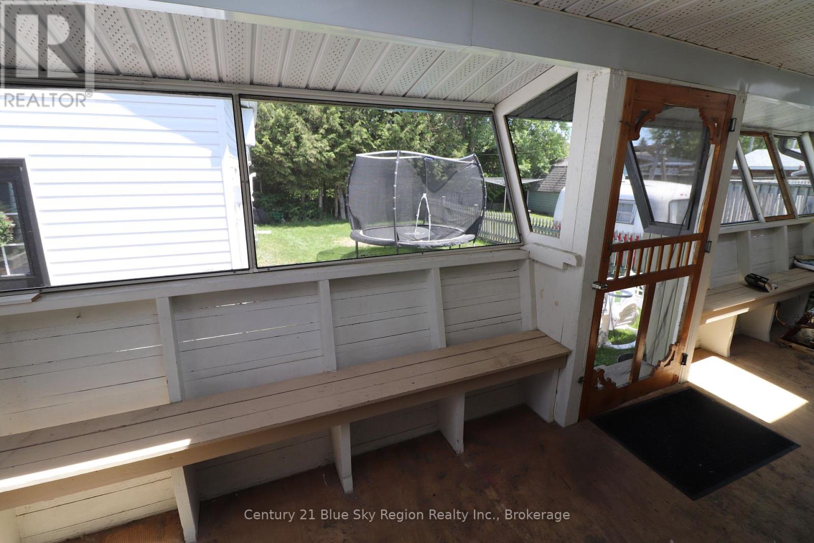 188 LEE AVENUE - 45