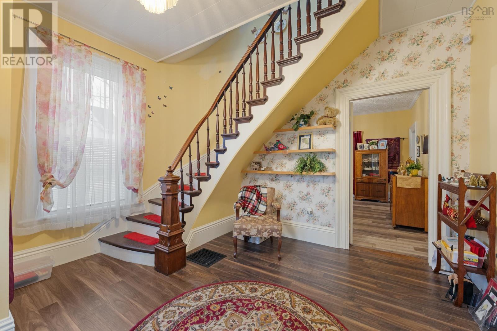 45 Alma Street - 2