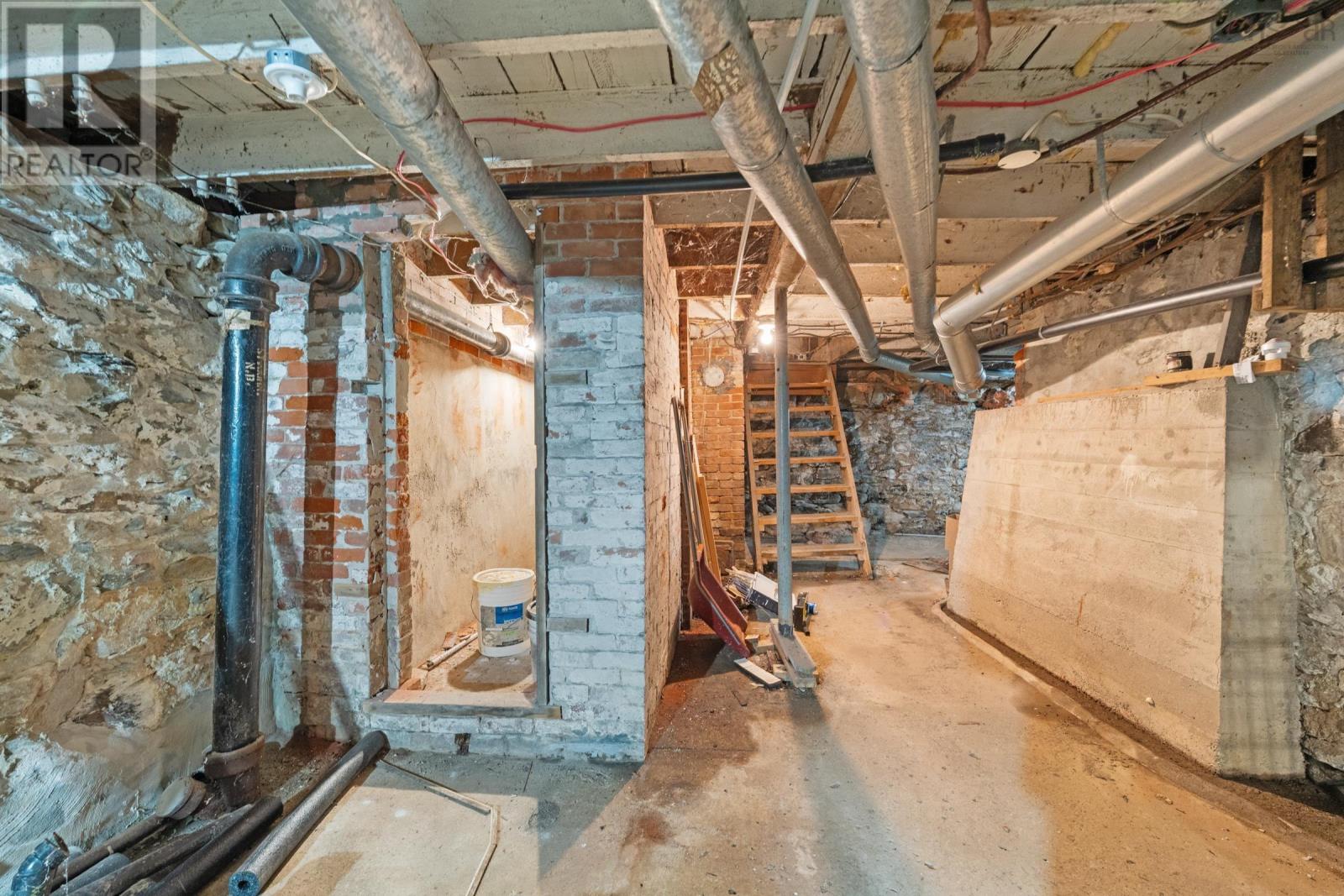45 Alma Street - 27